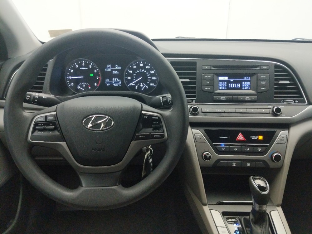 2017 Hyundai Elantra - Driver Dash