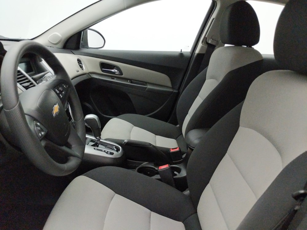 2016 Chevrolet Cruze - Driver Front Seat