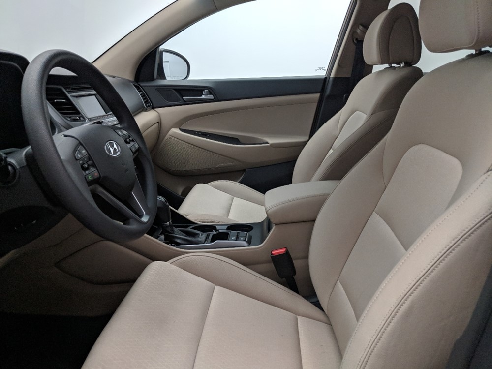 2016 Hyundai Tucson - Driver Front Seat