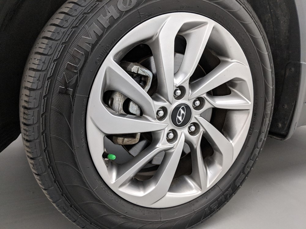 2016 Hyundai Tucson - Wheel