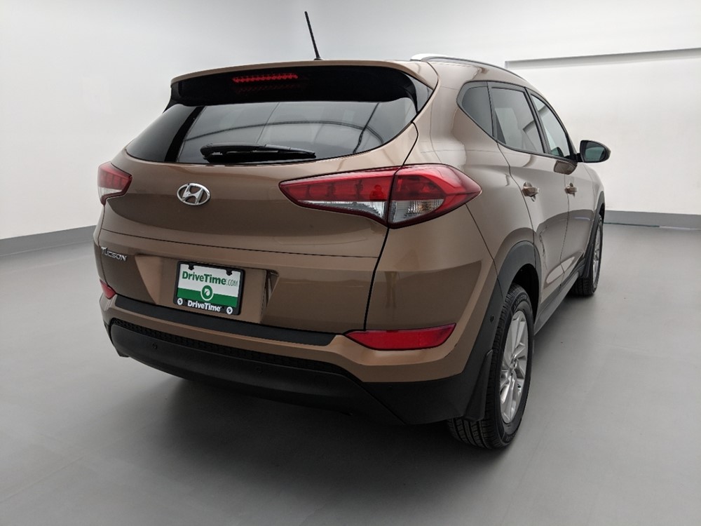 2016 Hyundai Tucson - Passenger Rear Trunk
