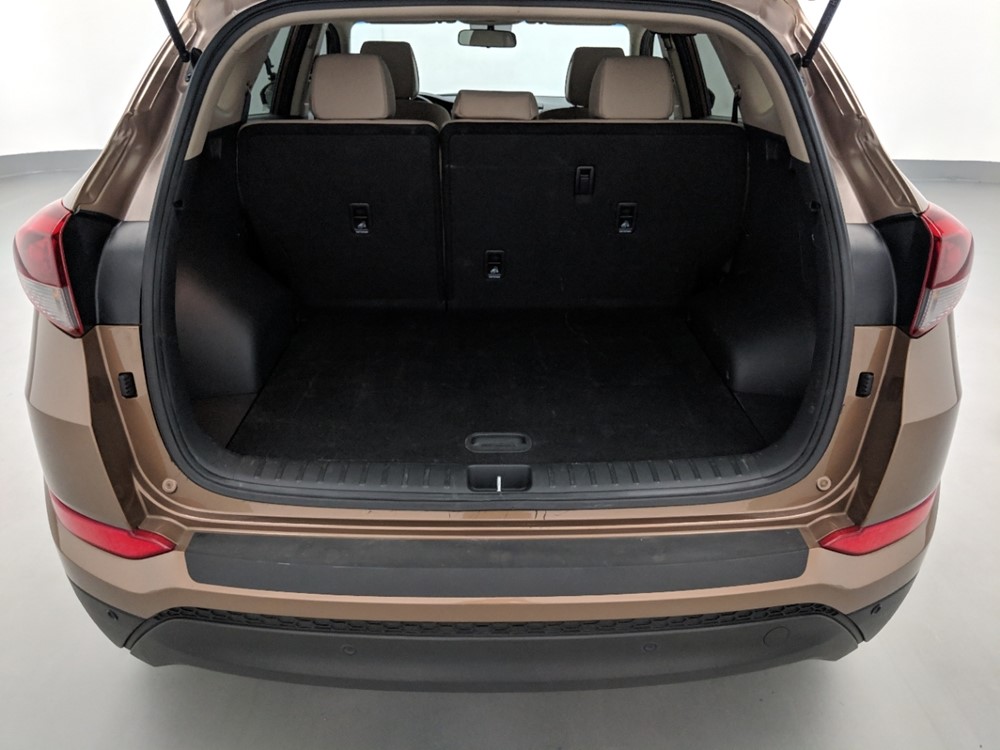 2016 Hyundai Tucson - Trunk