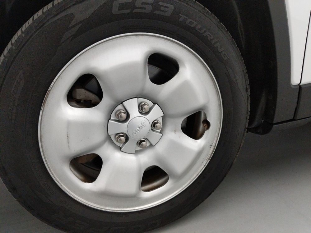 2017 Jeep Cherokee - Wheel
