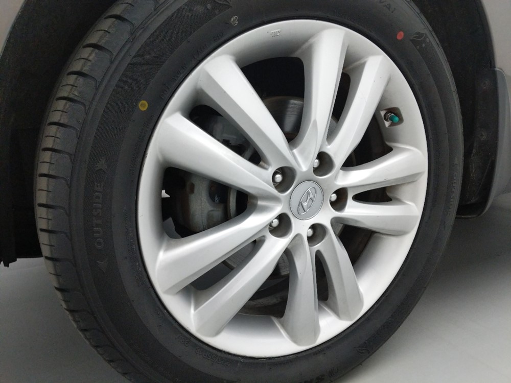 2013 Hyundai Tucson - Wheel