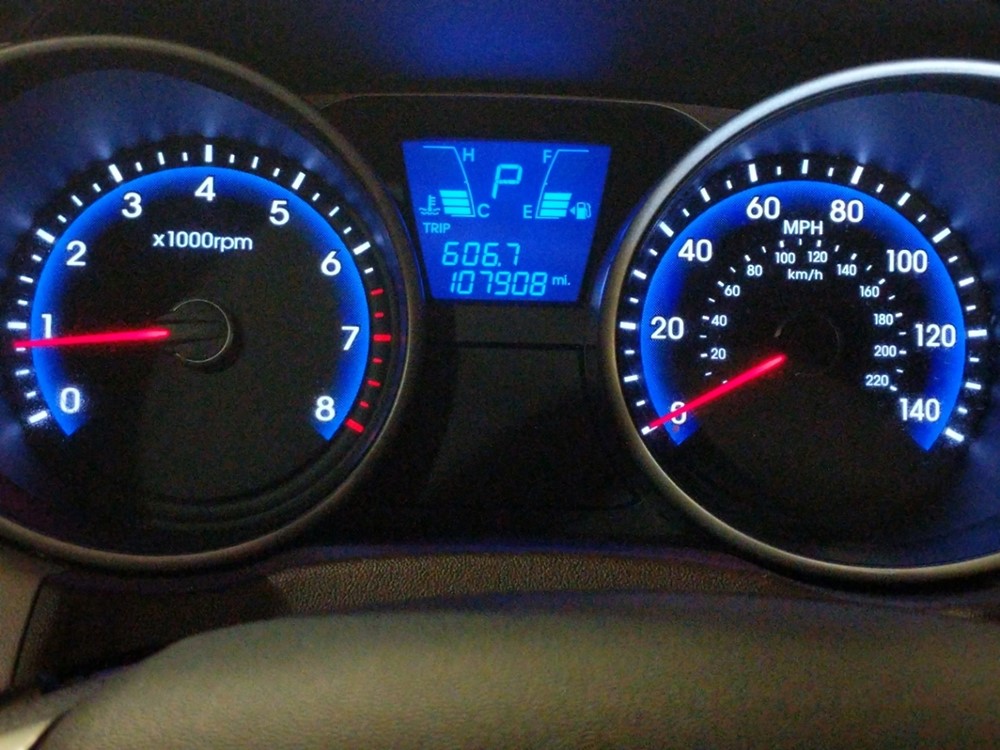 2013 Hyundai Tucson - Odometer Close Up