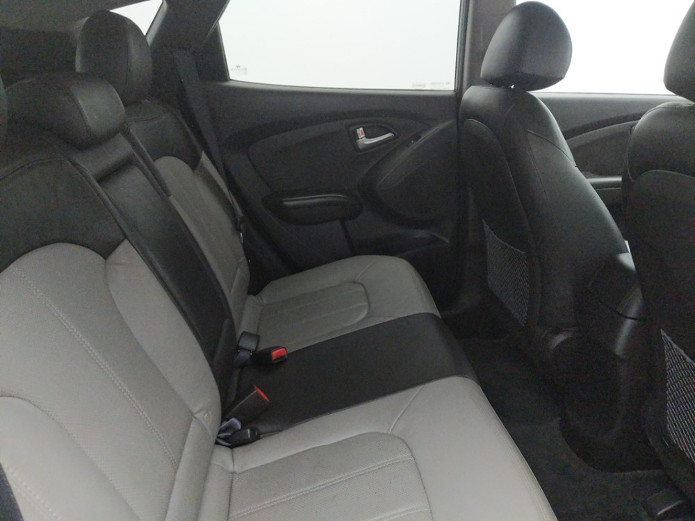 2013 Hyundai Tucson - Passenger Rear Seat