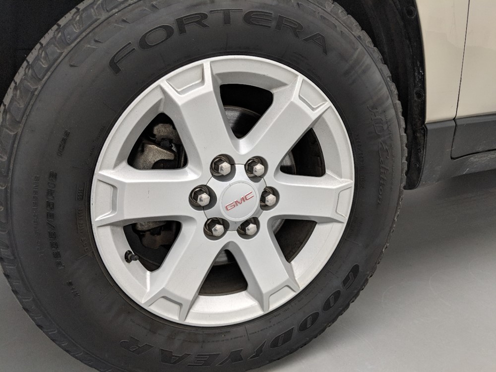 2013 GMC Acadia - Wheel
