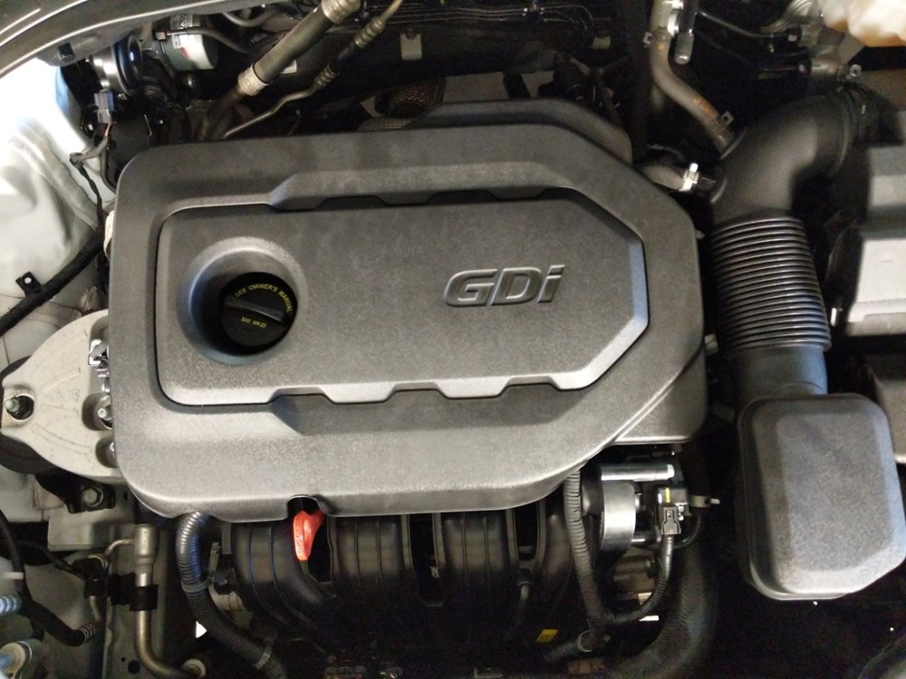 2017 Hyundai Santa Fe - Engine