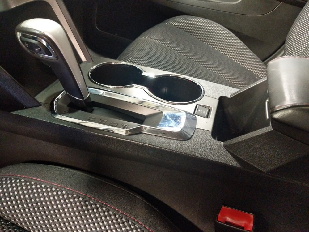 2011 GMC Terrain - Center Console/Cup Holders