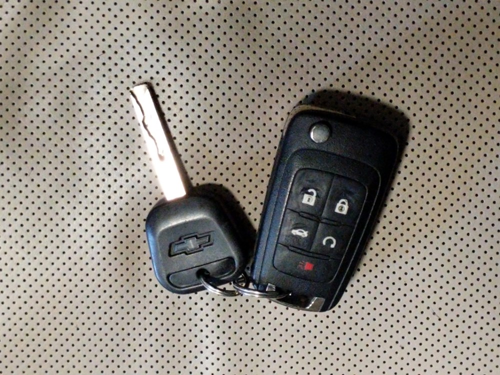2015 Chevrolet Camaro - Keys