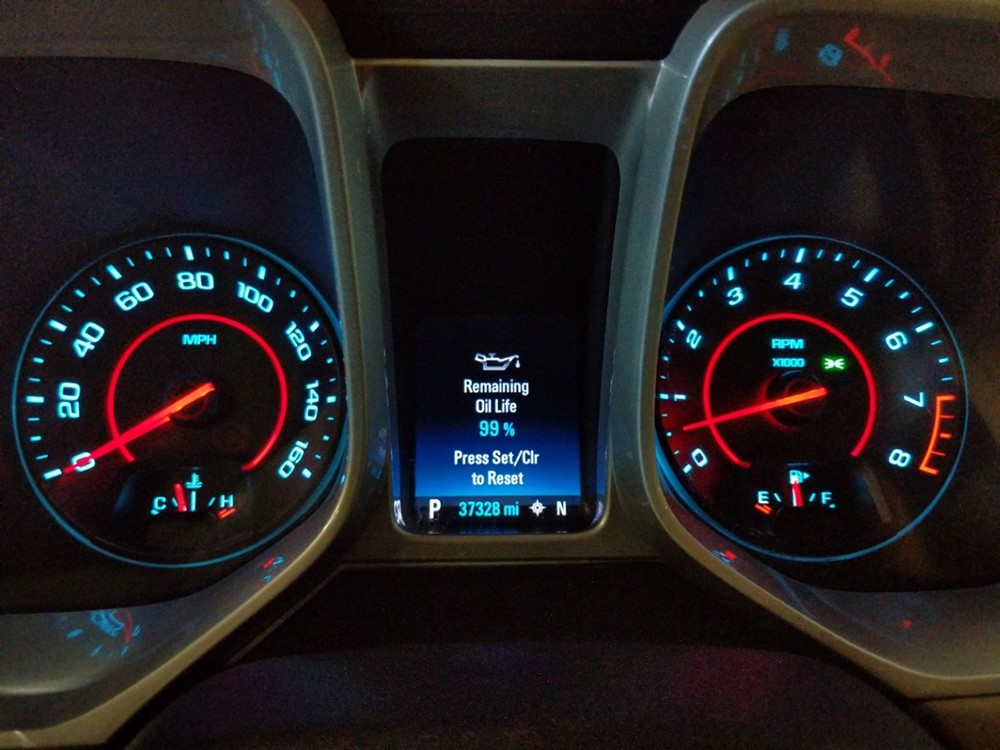 2015 Chevrolet Camaro - Odometer Close Up