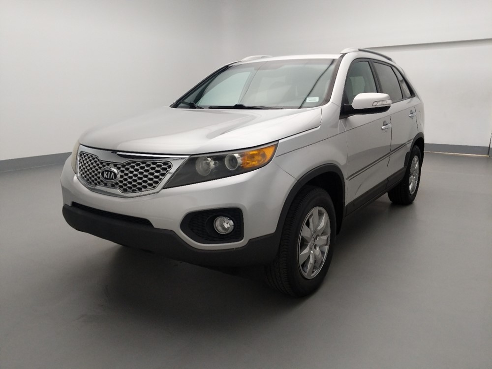 2011 Kia Sorento - Driver Front Bumper