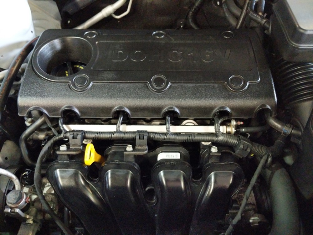 2011 Kia Sorento - Engine