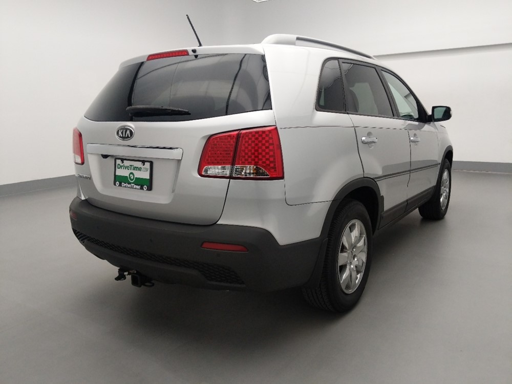 2011 Kia Sorento - Passenger Rear Bumper