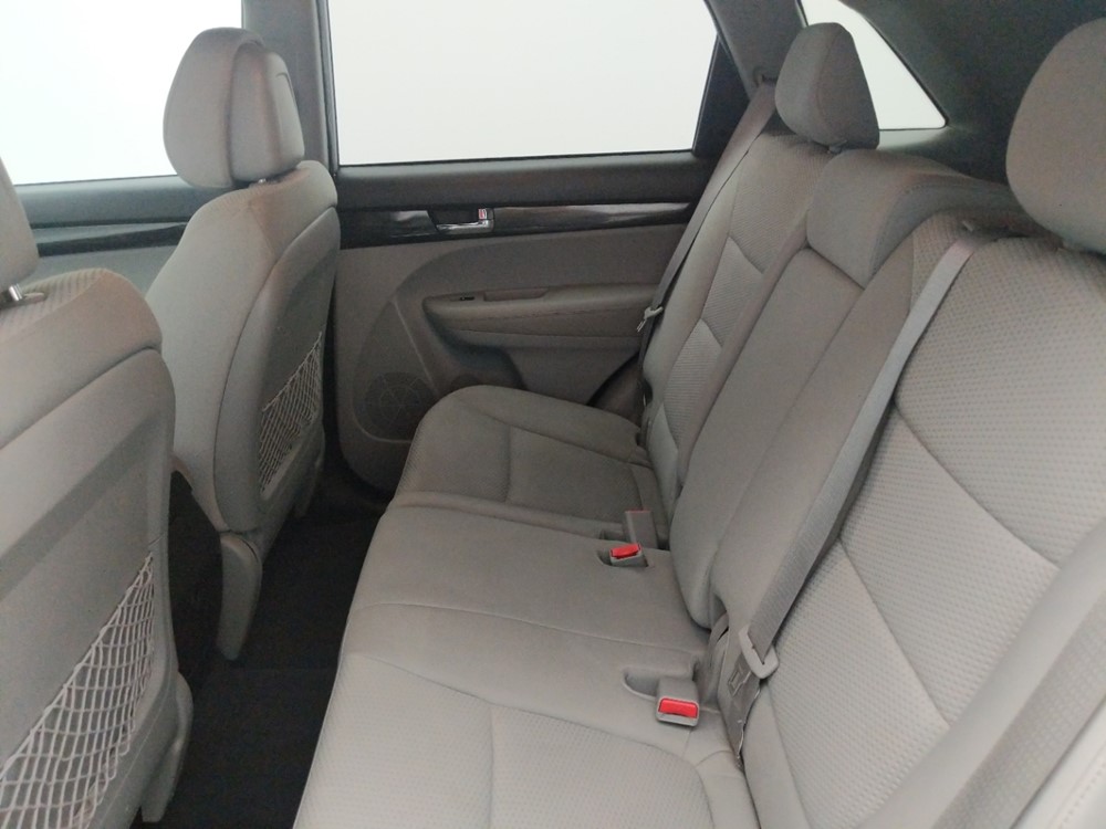 2011 Kia Sorento - Driver Rear Seat