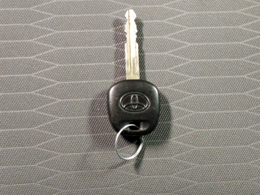 2016 Toyota Tacoma - Keys