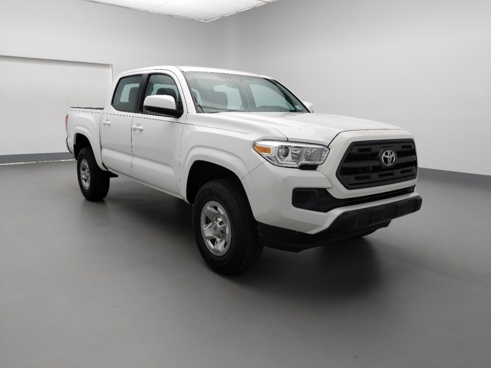 2016 Toyota Tacoma - Passenger Front Bumper