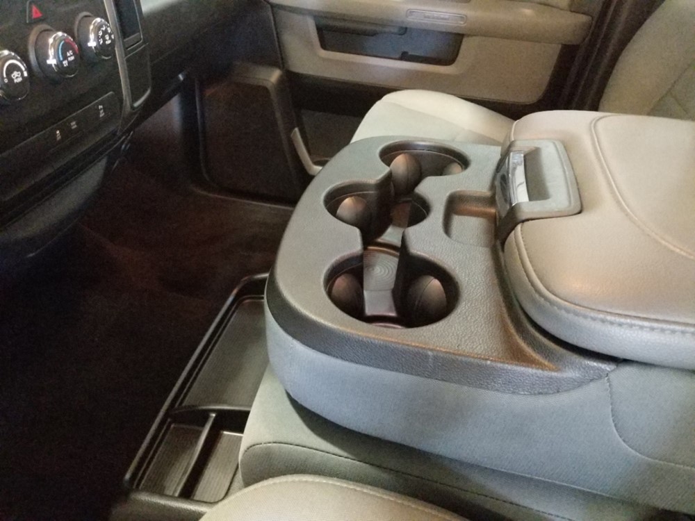 2017 Dodge Ram 1500 - Center Console/Cup Holders