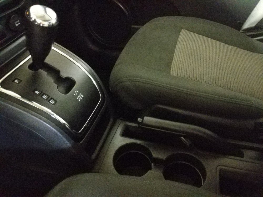 2015 Jeep Patriot - Center Console/Cup Holders