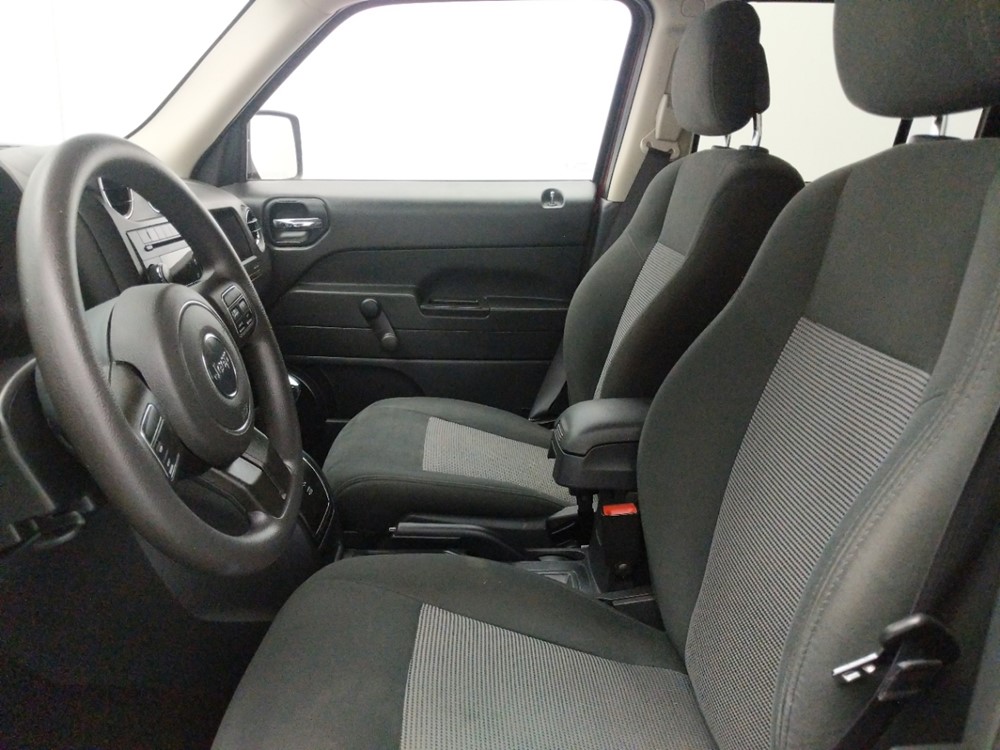 2015 Jeep Patriot - Driver Front Seat