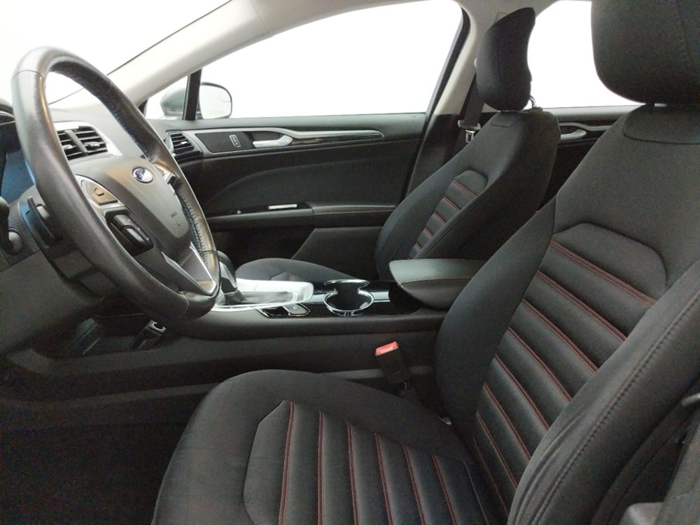 2014 Ford Fusion - Driver Front Seat