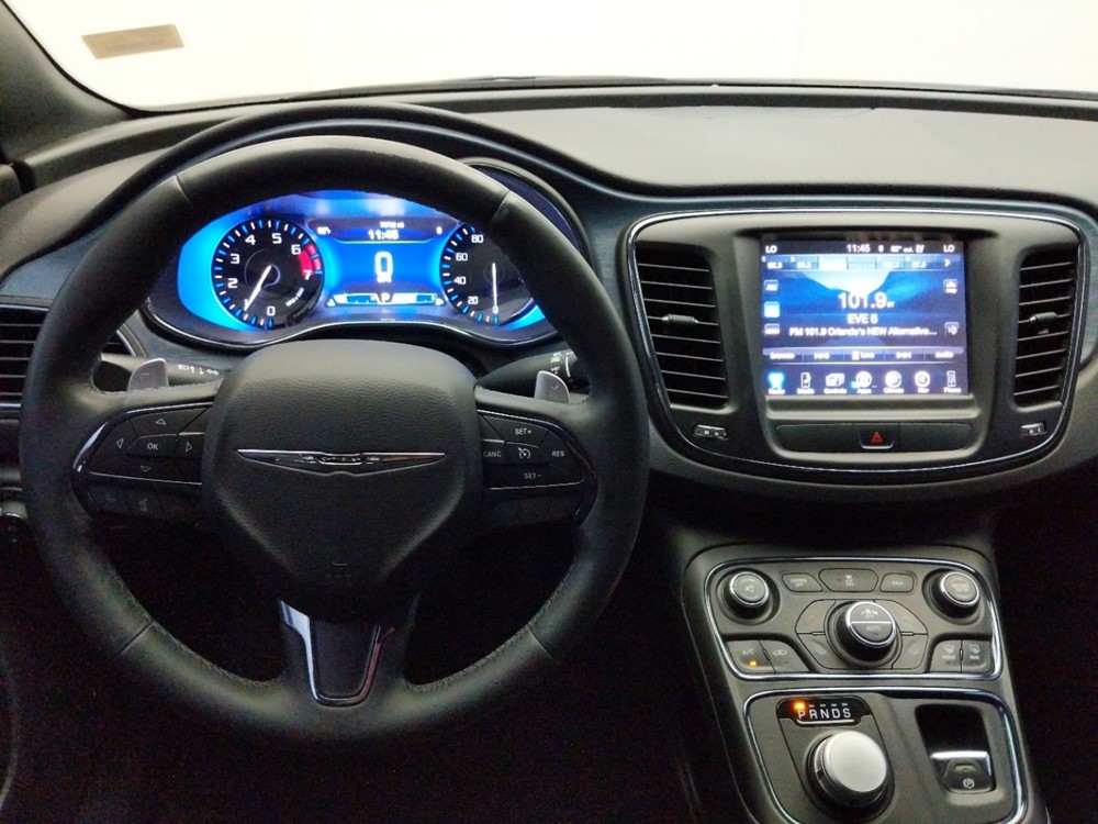 2015 Chrysler 200 - Driver Dash