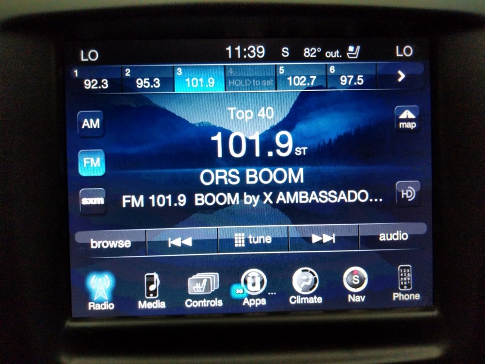 2015 Chrysler 200 - Stereo Package