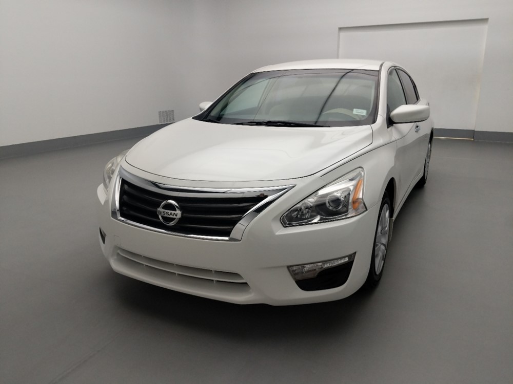 2013 Nissan Altima - Driver Front Hood