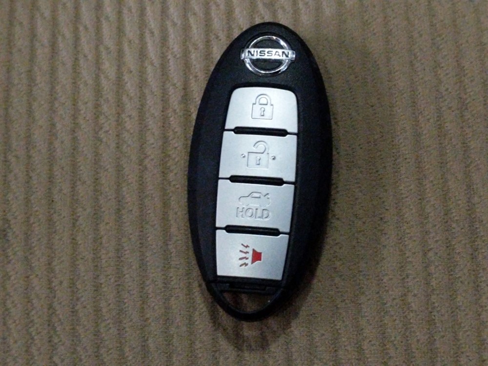 2013 Nissan Altima - Keys