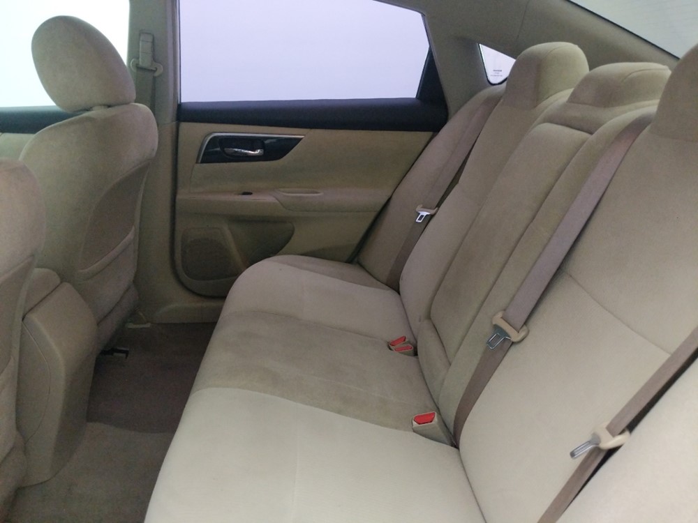2013 Nissan Altima - Driver Rear Seat