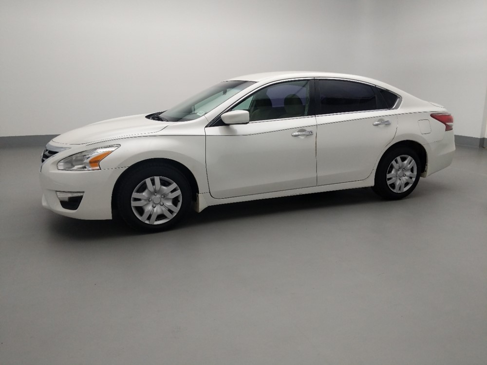 2013 Nissan Altima - Driver Front Side