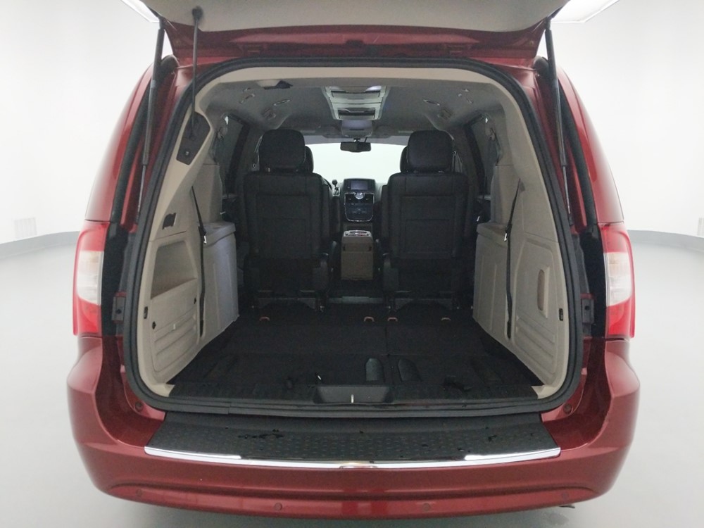 2013 Chrysler Town and Country - Trunk