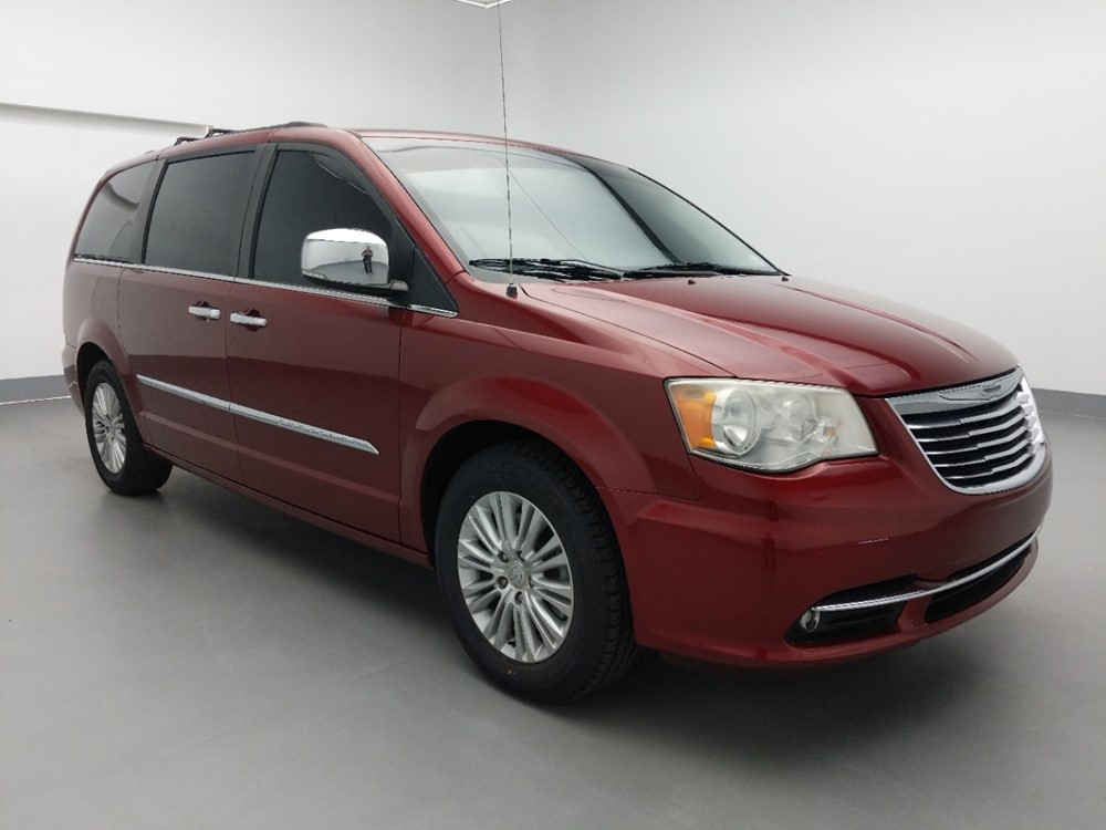 2013 Chrysler Town and Country - Passenger Front Bumper