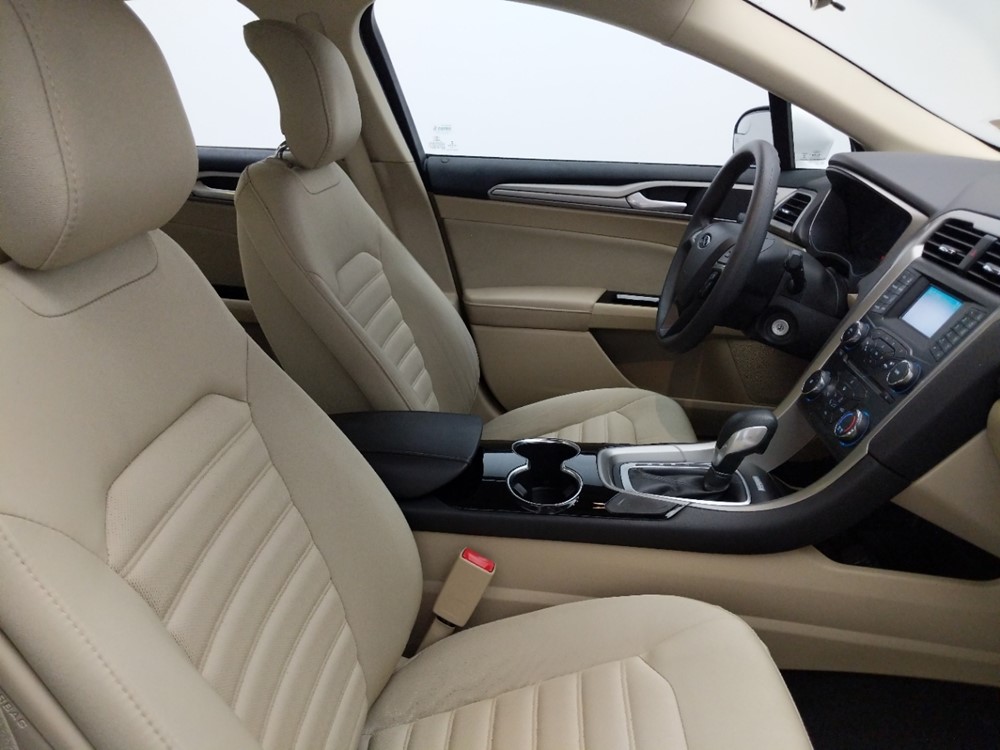 2014 Ford Fusion - Passenger Front Seat