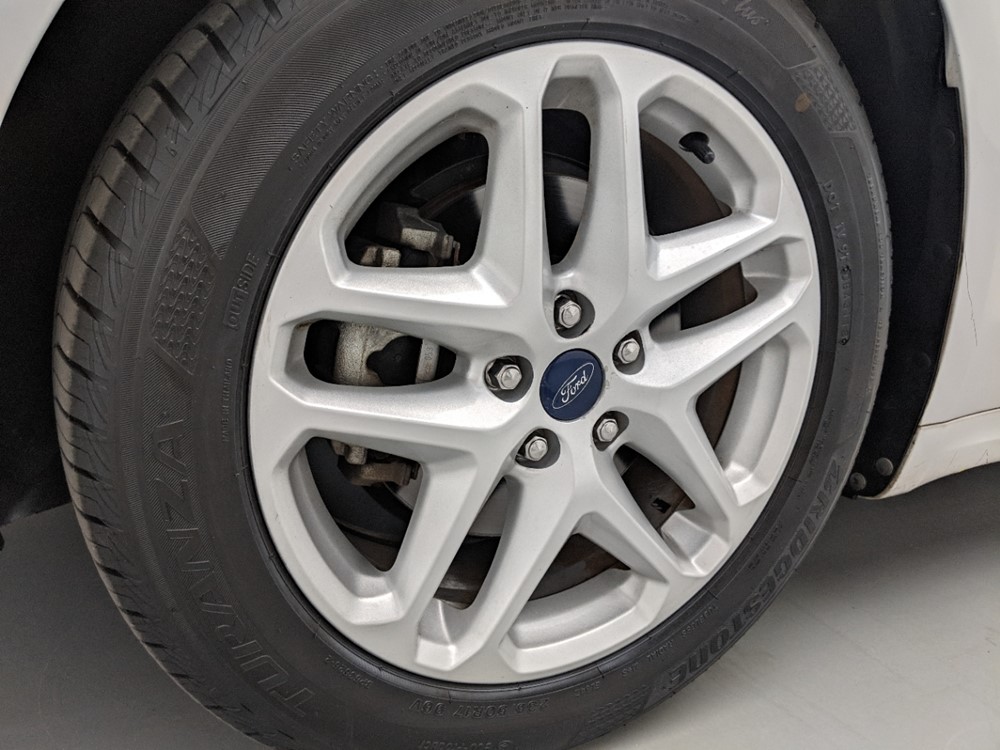2014 Ford Fusion - Wheel