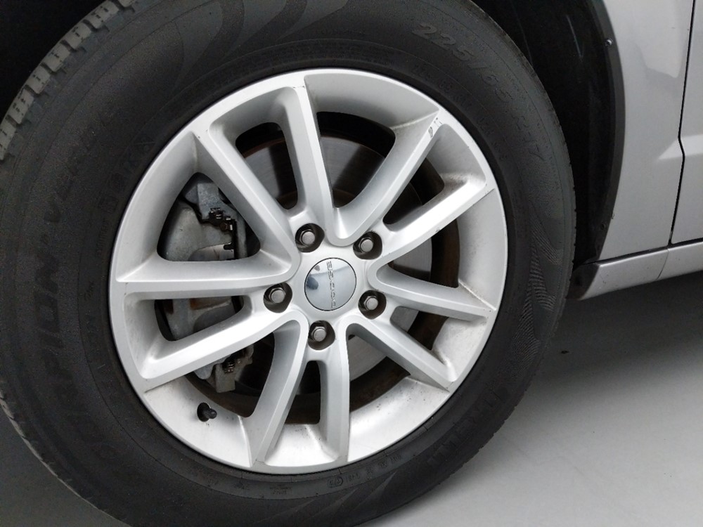 2016 Dodge Grand Caravan - Wheel