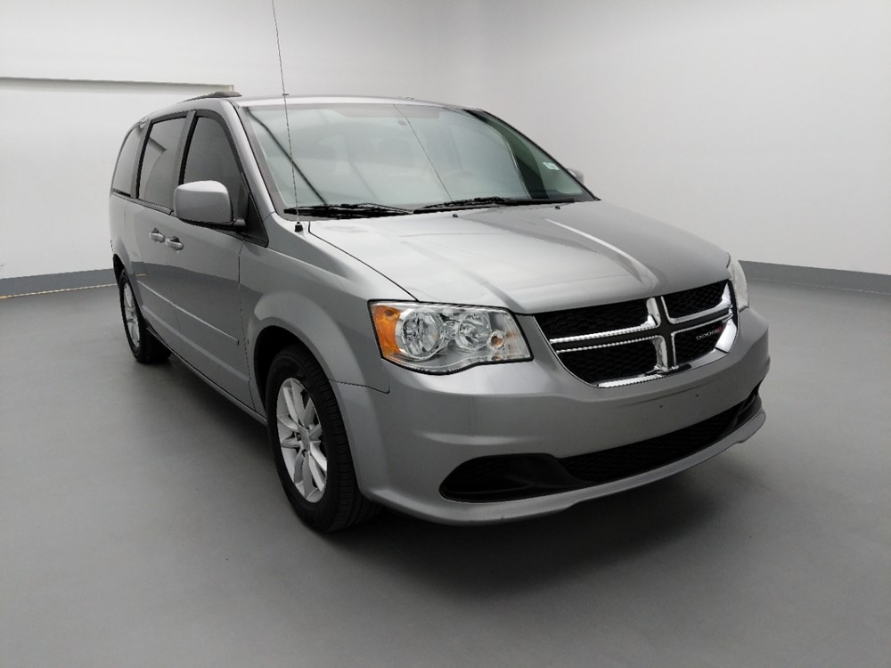 2016 Dodge Grand Caravan - Passenger Front Bumper