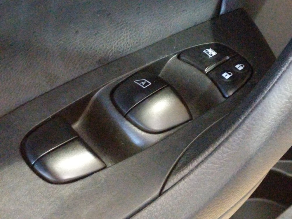 2016 Nissan Altima - Driver Power Windows/Lock Control