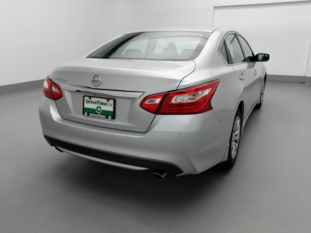 2016 Nissan Altima - Passenger Rear Trunk