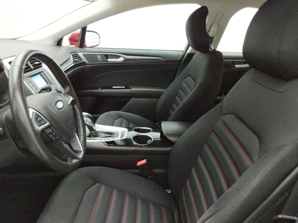 2013 Ford Fusion - Driver Front Seat