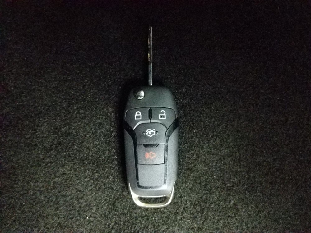 2013 Ford Fusion - Keys