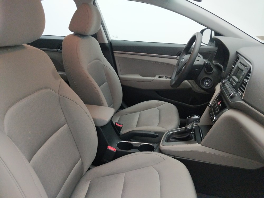 2017 Hyundai Elantra - Passenger Front Seat