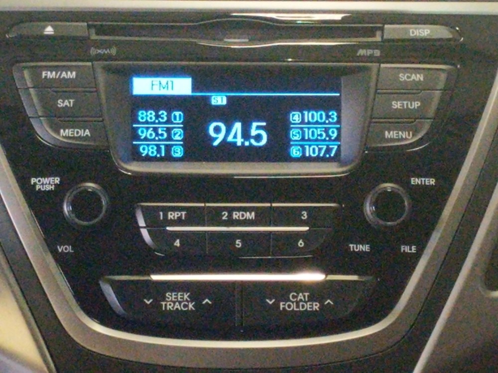 2016 Hyundai Elantra - Stereo Package