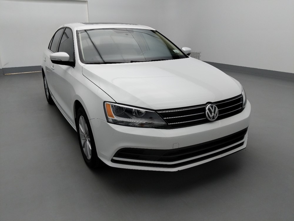 2016 Volkswagen Jetta - Passenger Front Hood