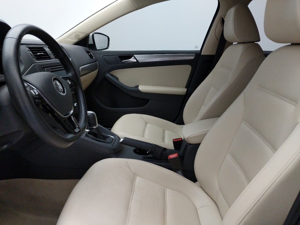 2016 Volkswagen Jetta - Driver Front Seat
