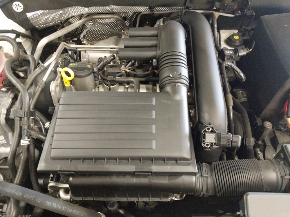 2016 Volkswagen Jetta - Engine