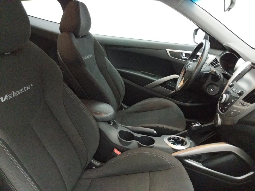 2017 Hyundai Veloster - Passenger Front Seat