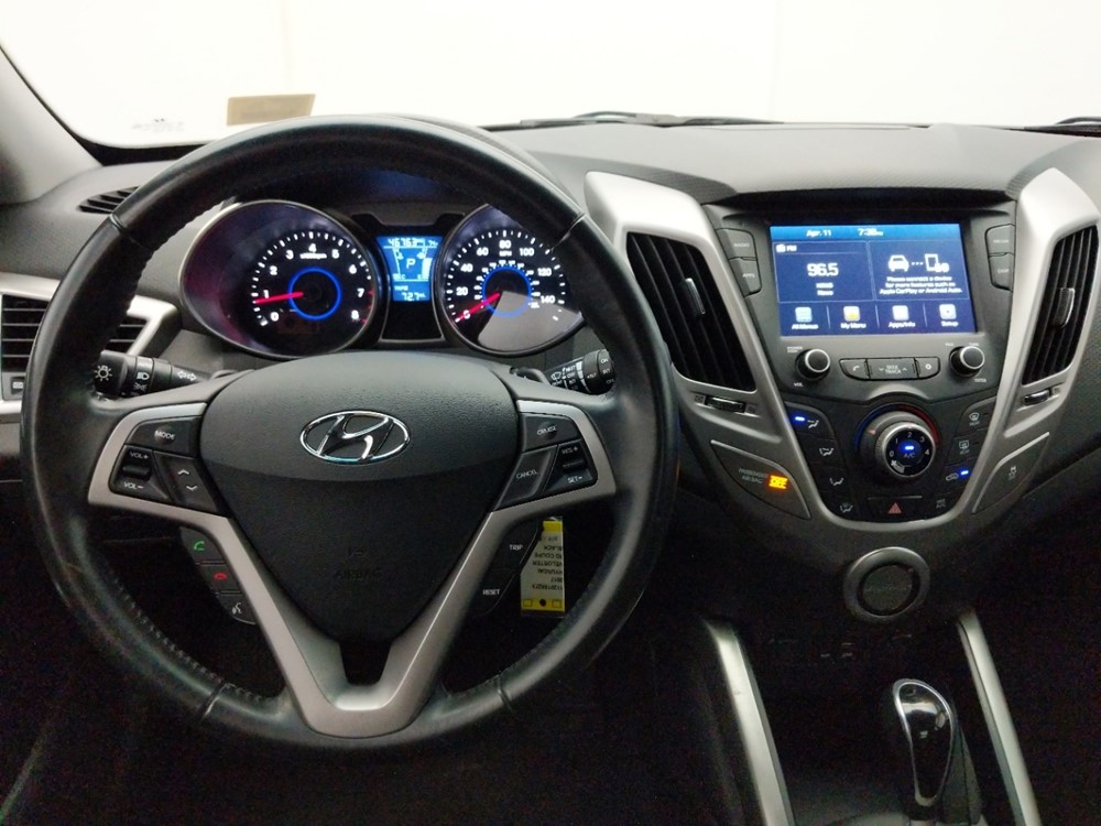 2017 Hyundai Veloster - Driver Dash
