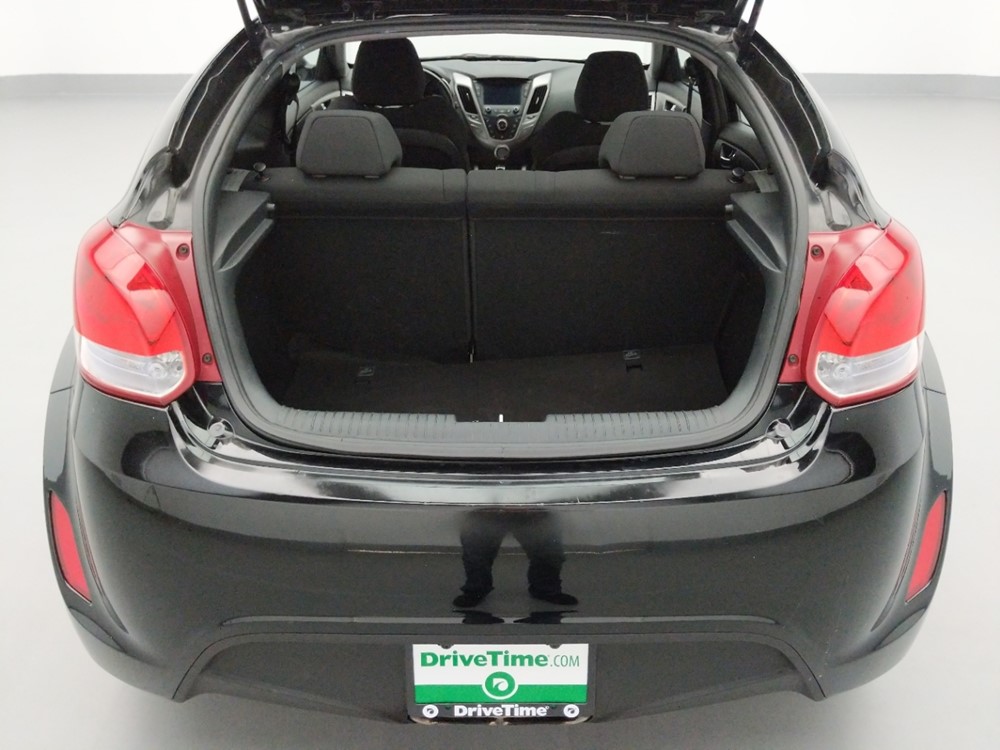 2017 Hyundai Veloster - Trunk