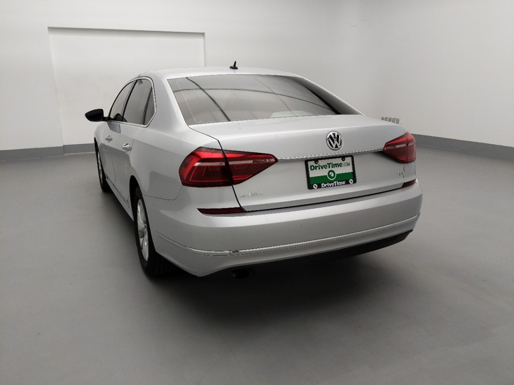 2017 Volkswagen Passat - Driver Rear Trunk